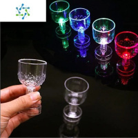 三维工匠不喝完灯不灭倒水发光杯闪光变色手柄直升杯加水亮夜光酒吧啤酒杯 白酒发光杯(光滑和鱼鳞款随机) 1个装
