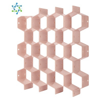 三维工匠蜂窝抽屉分隔板自由组合整理内衣袜子收纳格收纳盒隔板衣柜分层隔 8片装 雅典粉装饰架