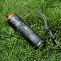 手电筒强光变焦充电军超亮防水led远射26650户外骑行l2迷你5000