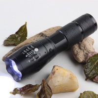 变焦手电筒 充电强光远射变焦调焦户外骑行远射防 水迷你手电筒