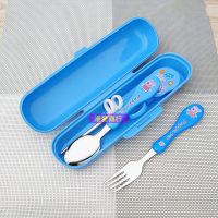 卡通儿童练习筷子训练筷宝宝学吃饭矫正器不锈钢叉子勺子筷子套装U9|蓝色小猪[拍一发二] 三件套[练习筷+勺+盒]
