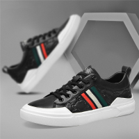 公牛世家小白鞋男真皮2022新款男鞋春季潮鞋子男士休闲鞋酷奇板鞋