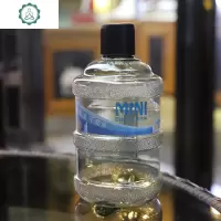 矿泉水桶杯子创意个性潮流塑料杯子学生男女户外便携随手杯 封后