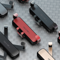 火豹车载手机架汽车用出风口重力导航卡扣式支撑支架通用车上支驾 经典款R出风口红色手机支架手机座