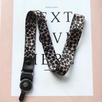 火豹手机挂绳挂件通用女款挂脖短款指环扣防丢防摔个性创意手腕带网红 [可拆卸两用]黑豹纹长挂绳手机挂饰