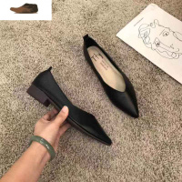 Ideamini巨百搭显瘦V口设计尖头浅口平底单鞋女舒适软皮奶奶鞋瓢鞋OL女鞋休闲鞋