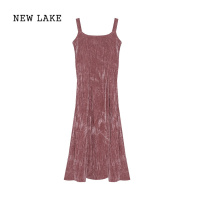NEW LAKE一颗小野莓时尚简约修身显瘦无袖吊带连衣裙女气质设计上衣两件套