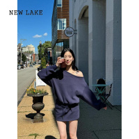 NEW LAKE露思穿搭美式松弛感藏青色斜肩卫衣女新款慵懒风露肩长袖上衣