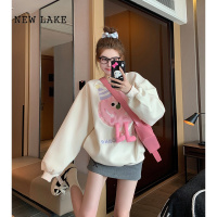 NEW LAKE设计感玩偶圆领卫衣女2024新款春秋宽松休闲薄款杏色套头上衣