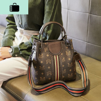 时尚女包包2020春夏新款洋气单肩斜挎包韩版简约印花女士手提包潮NEW LAKE 咖啡色