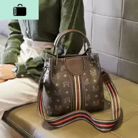 时尚女包包2020春夏新款洋气单肩斜挎包韩版简约印花女士手提包潮NEW LAKE 咖啡色