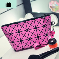 百变女包包韩版化妆包便携小便携简约ins几何手提包单肩链条学生NEW LAKE