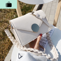 春季流行小包包女2020新款潮韩版百搭斜挎包简约时尚单肩包小方包NEW LAKE女士单肩包