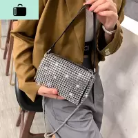上新质感小包包女包2020新款潮网红百搭洋气链条斜挎包时尚大王包NEW LAKE女斜挎包
