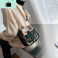 今年流行的高级感小包包女包新款2020潮春夏时尚大容量单肩斜挎包NEW LAKE女斜挎包