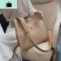 春休闲气质大容量包包女包新款2020网红潮韩版时尚百搭单肩斜挎包NEW LAKE女斜挎包