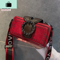 上新小包包女2020新款潮网红宽带质感斜挎包韩版单肩小方包NEW LAKE女斜挎包