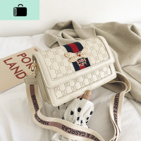 网红包包女包新款2020韩版百搭时尚宽肩带斜挎包洋气质感单肩小包NEW LAKE女斜挎包