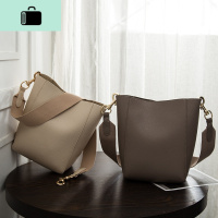 包包女2020新款潮韩版时尚百搭宽带单肩斜挎包女大容量子母水桶包NEW LAKE女斜挎包