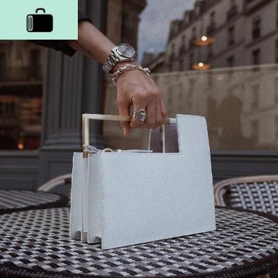 小众设计包包2020新款潮洋气金属杆风琴包手提单肩斜挎女包小方包NEW LAKE女斜挎包