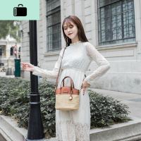 2020新款斜挎编包手提女包编织度假包藤编包水桶包小包包ins潮NEW LAKE女斜挎包