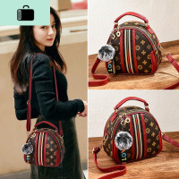 今年流行的小包包超火女包2020春款斜挎包百搭学生韩版洋气单肩包NEW LAKE女斜挎包