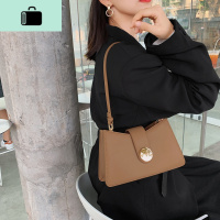 复古小众腋下包法棍包包女包2020新款潮百搭单肩斜挎小包NEW LAKE女手包