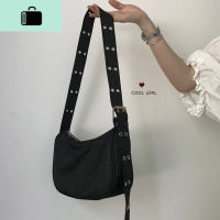 夏季韩版2020新款ins暗黑设计感双排扣斜跨包百搭腋下包单肩包女NEW LAKE 黑色女士单肩包