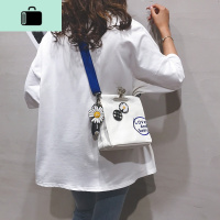 帆布包包女2020新款ins小雏菊可爱夹子包学生个性百搭单肩斜挎包NEW LAKE女斜挎包