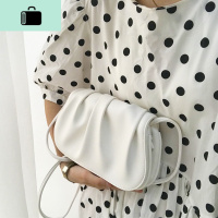 夏季马鞍包女云朵包白色包包手拿斜挎韩版简约仙女褶皱2020新款潮NEW LAKE女手包