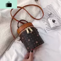 上新小包包女2020新款百搭时尚洋气手提水桶包韩版休闲气质单肩包NEW LAKE女士单肩包