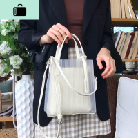 高级感包包洋气女包2019新款潮韩版百搭斜挎包果冻条纹单肩手提包NEW LAKE