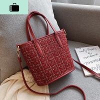 网红编织夏天小包包女包2020新款潮时尚百搭水桶包流行手提斜挎包NEW LAKE女斜挎包