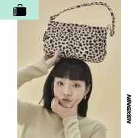 小众设计包豹纹包包女2020春夏新款复古腋下包单肩法棍包中古NEW LAKE 豹纹米白女士单肩包
