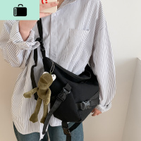 月牙包包女宽肩带饺子包女斜挎包女帆布韩版ulzzang森系学生上课NEW LAKE
