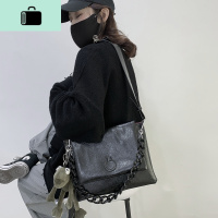 网红包包女2020新款潮百搭单肩流行高级感学生韩版港风复古斜挎包NEW LAKE女斜挎包