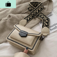 包包女包2020春季新款方包时尚信封包休闲包宽肩带复古单肩斜挎包NEW LAKE女斜挎包