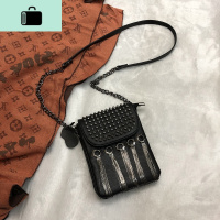 夏季手机包女2020新款个性质感铆钉时尚链条竖款软皮斜挎包斜跨包NEW LAKE女斜挎包
