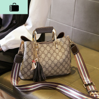 包包女2020新款韩版时尚大容量水桶包斜挎包宽带百搭单肩手提包潮NEW LAKE 灰色女斜挎包