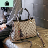 女包包2020春夏新款时尚洋气韩版ins百搭单肩斜挎包潮手提托特包NEW LAKE 灰色女斜挎包