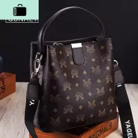 水桶包女斜挎包2019新款潮单肩大容量大包包妈妈女包时尚女士2020NEW LAKE M棕