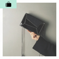 上新质感包包女包新款2020时尚百搭春夏链条斜挎包质感网红小黑包NEW LAKE女斜挎包