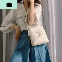 夏天百搭斜挎小包包女2020新款潮仙女小方包汉服包古风绣花单肩包NEW LAKE女斜挎包
