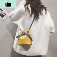 简约撞色水桶包女2020新款潮韩版时尚抽带单肩小包包百搭斜挎女包NEW LAKE女斜挎包