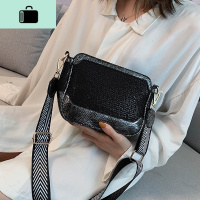 网红ins超火大容量亮片包包女2020新款潮百搭单肩斜挎时尚小方包NEW LAKE女斜挎包