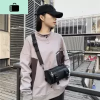 超酷黑色防水斜挎小包圆筒包街头时尚潮包港风女包运动小挎包单肩NEW LAKE女斜挎包