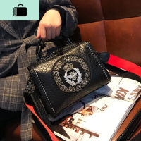 烫钻女包2020软皮宽带气质手提包时尚大气横款枕头包单肩包斜跨包NEW LAKE 黑色