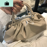 皮女包单肩斜挎包新款潮包女时尚饺子包云朵包包小众女士手拿包NEW LAKE女手包