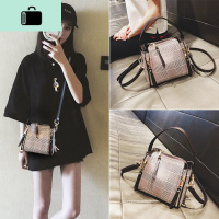 ins上新小包包2020新款洋气时尚韩版潮手提百搭单肩斜挎水桶女包NEW LAKE 格纹大号女斜挎包