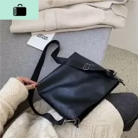 单肩包女大包包2020秋新款潮韩版百搭斜挎包宽肩带包大容量水桶包NEW LAKE女斜挎包